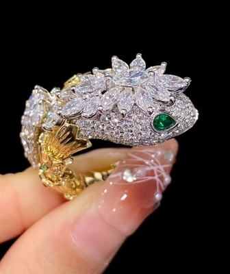 Classic / Vintage / Modern Luxury Brand Jewelry Exquisite And Affordable Designs OEM