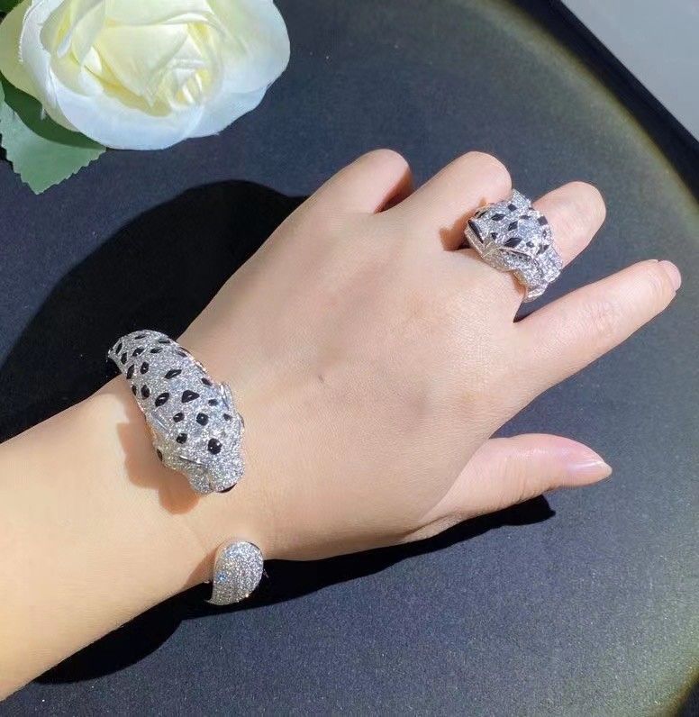 Smooth Finish White Gold Real Diamond Bracelet Brand Jewelry Tiger Bracelet