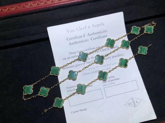 สร้อยคอวินเทจแวนคลีฟ แอนด์ อาร์เพลส์ สีทอง 18K สวยๆ